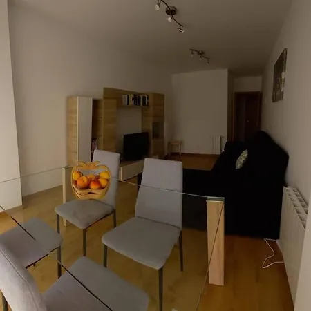 Διαμέρισμα Gaia Con Piscina En