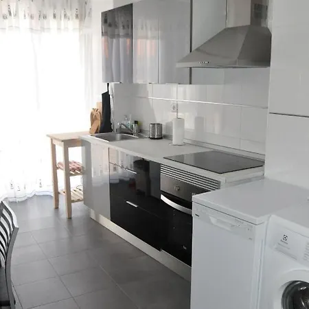 Apartment Gaia Con Piscina En *
