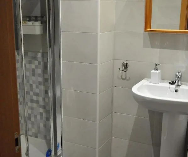 Gaia Con Piscina En Badames